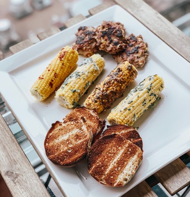 Spicy Feta Cheese Burgers & Corn on the Cob Sampler